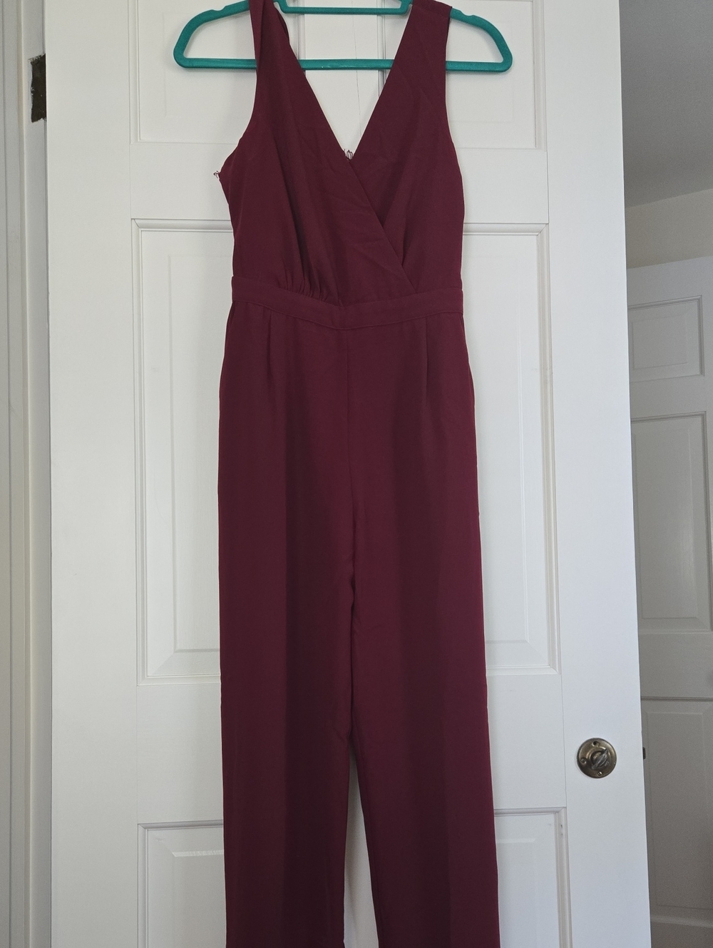 NWT Lulu's Sleeveless V-Neck Jumpsuit in Deep Burgundy